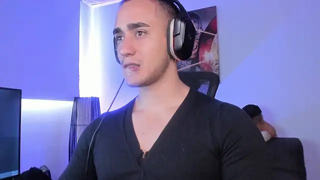 AlexRivera6 online show from 12-22-24, 09:42