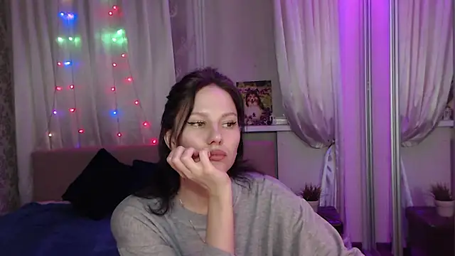 Snapshot of Zlata888 chatting on 05-14-26, 03:20 Zlata888 online show from 05-14-26, 03:20