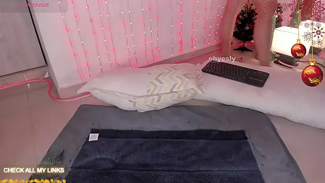 ohyesly  online show from 12-02-25, 10:06