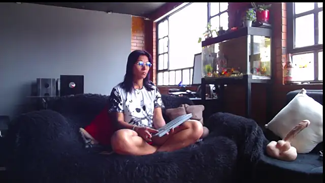 Snapshot of Sofynix chatting on 02-17-25, 04:17 Sofynix online show from 02-17-25, 04:17