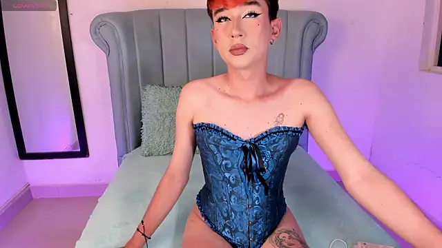 Chris boy  online show from 06-04-26, 07:24