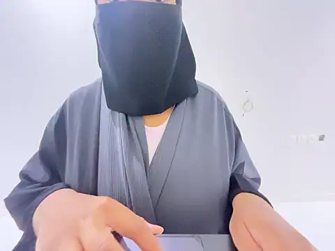 Snapshot of Submissive_Arab chatting on 02-12-25, 05:05 Submissive Arab online show from 02-12-25, 05:05
