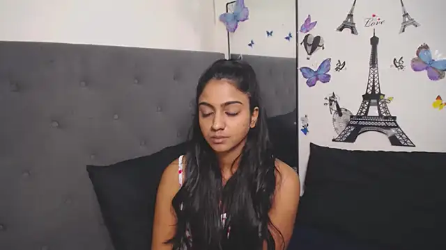 Snapshot of Delilah_Blazee chatting on 10-17-25, 08:10 Delilah Blazee online show from 10-17-25, 08:10