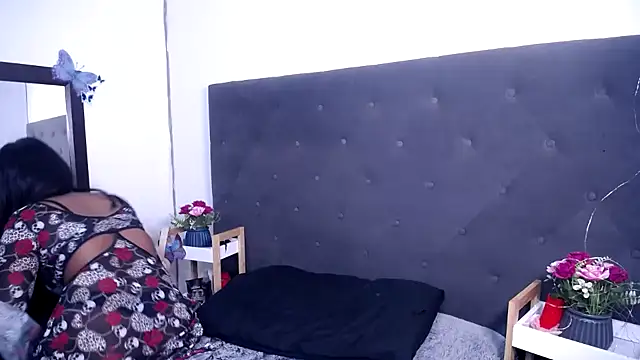 Delilah Blazee online show from 02-13-26, 05:35