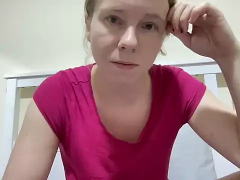 SweetLucy96 online show from 12-02-25, 08:32