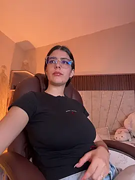  Niah  online show from 03-05-26, 08:38