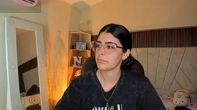  Niah  online show from 01-13-26, 08:46