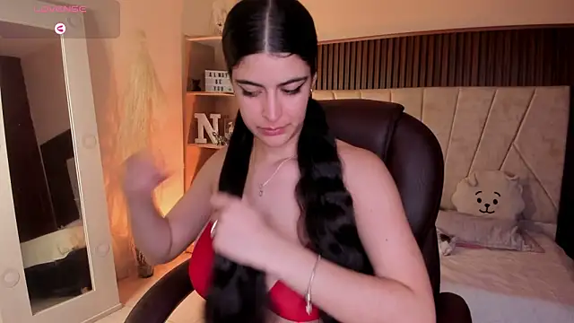  Niah  online show from 11-06-25, 08:24