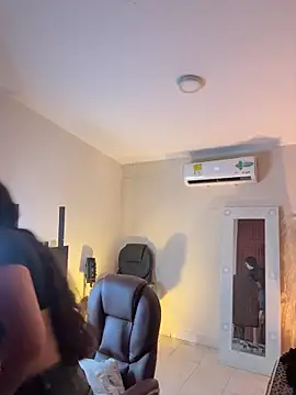  Niah  online show from 03-07-26, 08:36