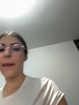  Niah  online show from 11-15-25, 01:09