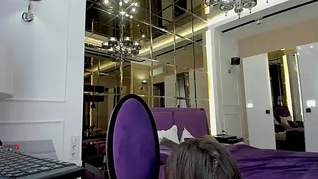 MistressMilana online show from 07-24-26, 11:50