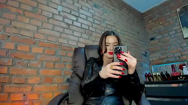 MistressMilana online show from 03-22-26, 01:34