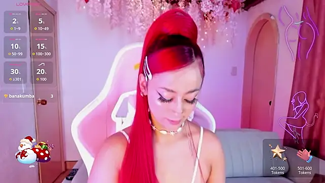 Mia-Bloom online show from 11-22-25, 01:37