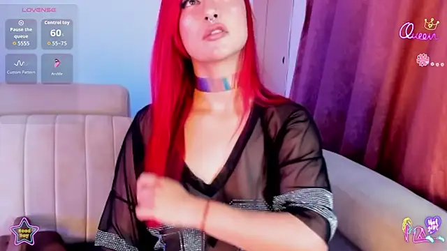 Mia-Bloom online show from 03-25-26, 01:17