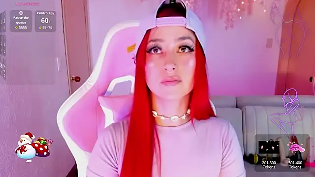 Mia-Bloom online show from 11-11-25, 03:01