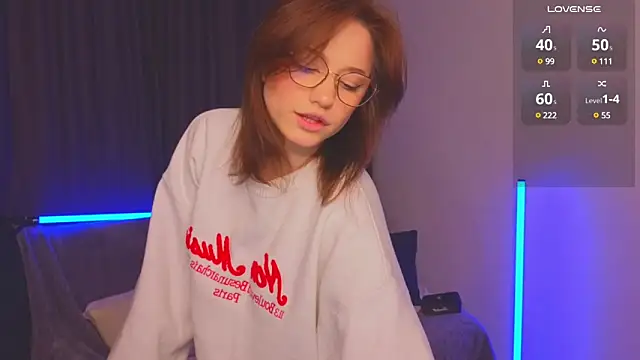 Snapshot of Eva_Doo chatting on 01-27-25, 02:20 Eva Doo online show from 01-27-25, 02:20