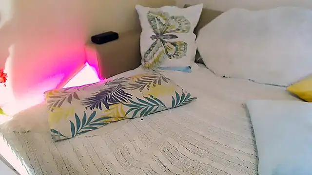 OLIVIA CANDY online show from 08-07-26, 05:24