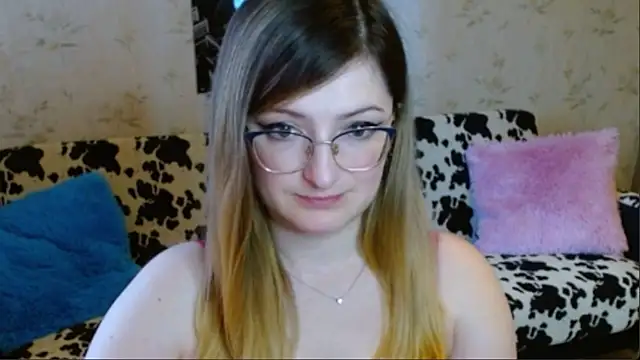 Arielsssplash online show from 09-18-25, 06:49