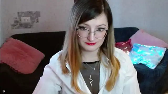 Arielsssplash online show from 11-14-25, 08:07