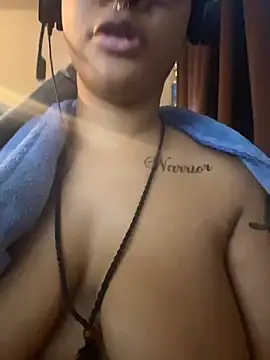 nickytheehawtie online show from 02-25-26, 09:25