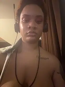 nickytheehawtie online show from 02-20-26, 04:53