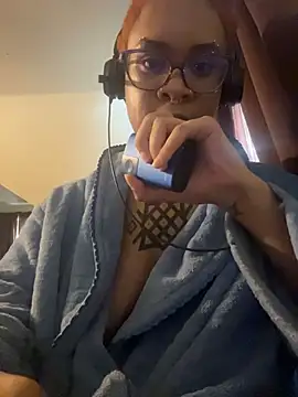 nickytheehawtie online show from 04-02-26, 04:13