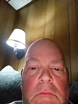 mrwizard4570 online show from 12-12-24, 05:31