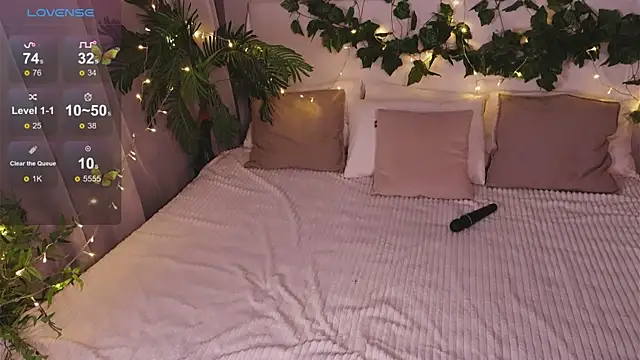 Elfa Mirielle online show from 12-05-25, 05:28