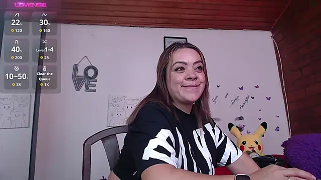 LIila28six online show from 11-30-25, 07:03