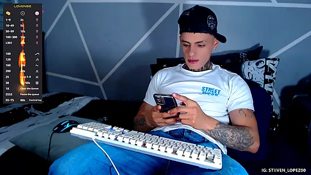 Snapshot of danilohot_19 chatting on 09-14-25, 07:47 danilohot 19 online show from 09-14-25, 07:47