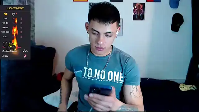 Snapshot of danilohot_19 chatting on 12-20-24, 12:41 danilohot 19 online show from 12-20-24, 12:41