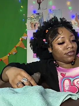 Kayyummy98 online show from 12-13-24, 09:24