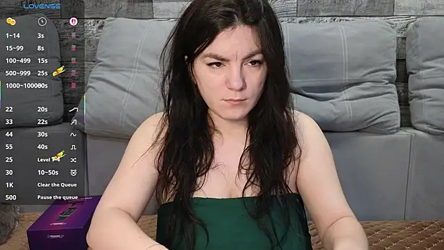 Vika loves you online show from 04-19-26, 01:56