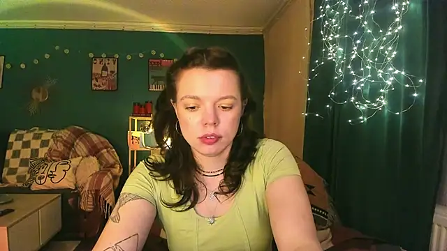 ClancyMorissey online show from 04-06-26, 05:14