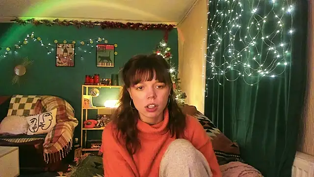 ClancyMorissey online show from 12-14-25, 06:24