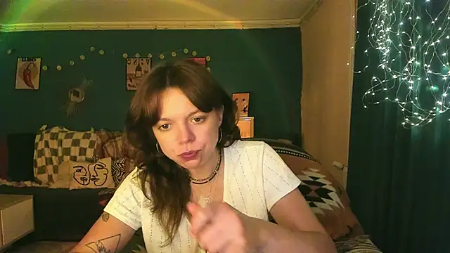 Snapshot of ClancyMorissey chatting on 06-14-26, 04:41 ClancyMorissey online show from 06-14-26, 04:41