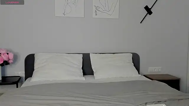 miss emily  online show from 03-22-26, 07:59