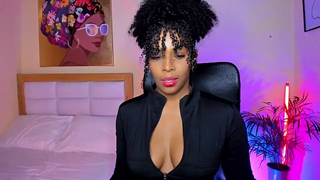 AitanaBrown  online show from 04-17-26, 09:39