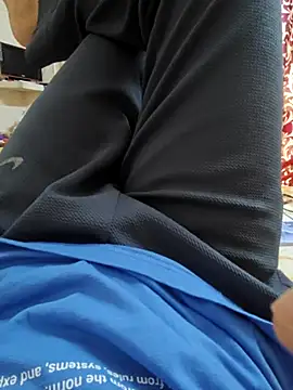 Snapshot of Pink_head_dick chatting on 05-18-26, 05:56 Pink head dick online show from 05-18-26, 05:56