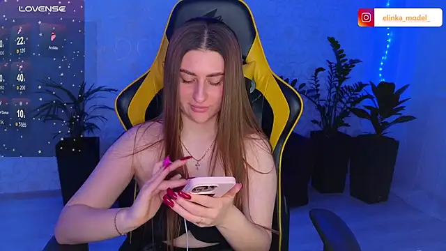 Elishka  online show from 02-19-25, 10:42