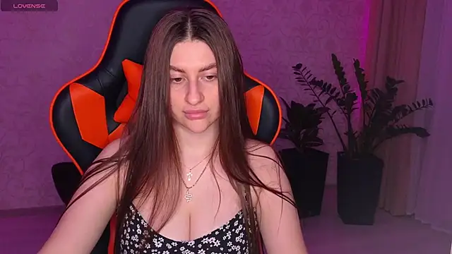 Elishka  online show from 09-21-25, 08:36