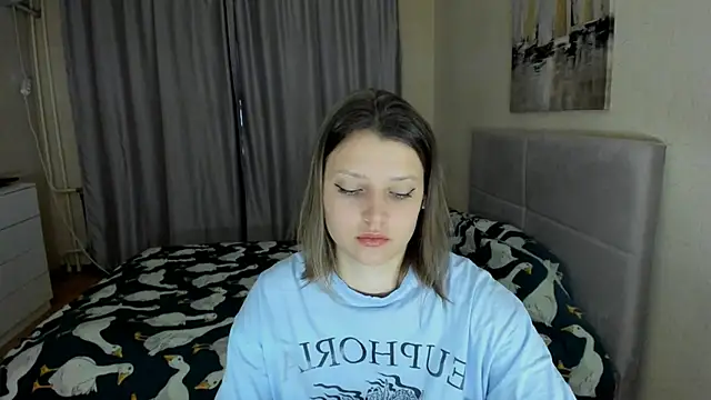 SoniNesti online show from 09-20-25, 02:44