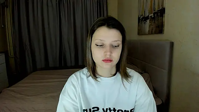 SoniNesti online show from 10-30-25, 02:47