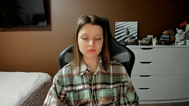 SoniNesti online show from 03-12-26, 02:32