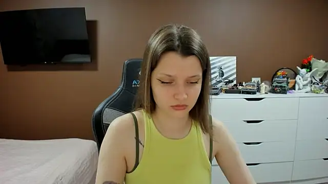 SoniNesti online show from 03-21-26, 04:22