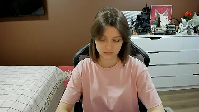 SoniNesti online show from 07-24-26, 03:52