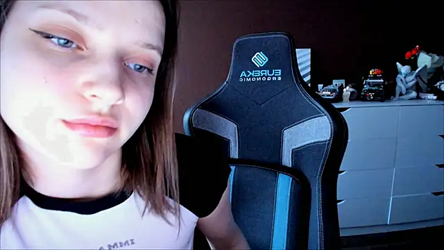 SoniNesti online show from 02-25-26, 02:50