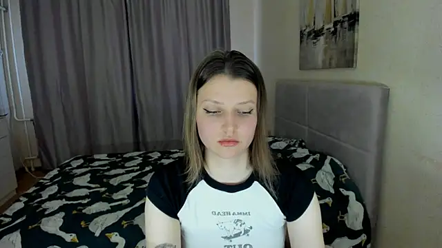 SoniNesti online show from 09-19-25, 02:10