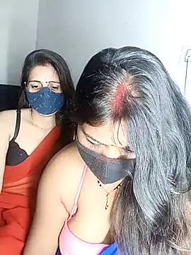 Snapshot of cutee__crazy chatting on 09-26-25, 06:15 cutee crazy online show from 09-26-25, 06:15