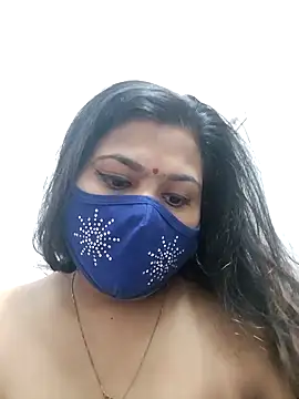 Snapshot of cutee__crazy chatting on 02-22-25, 06:19 cutee crazy online show from 02-22-25, 06:19